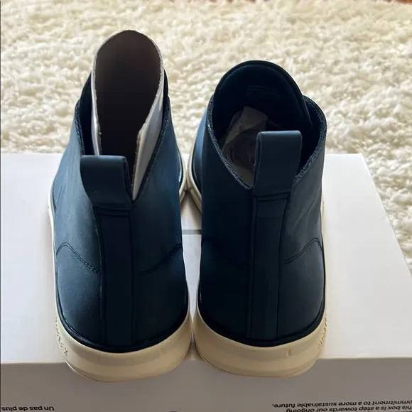 🦋 - Aldo Men's Blue Chukka Boots