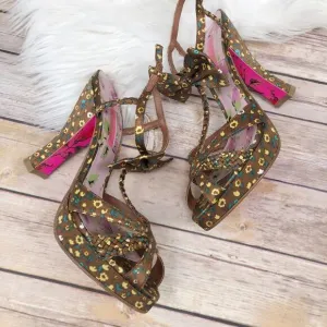 🆕 Betsey Johnson Y2K Floral Print High Heeled Platform Ankle Strap Sandal Sz 8