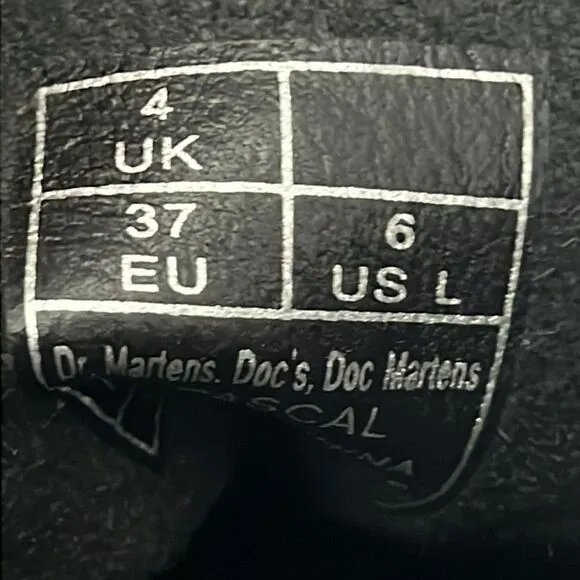 🔥 “DOC” Dr. Martens 1460 VIRGINIA PASCAL LEATHER BOOTS - Women Sz 6L - PERFECT