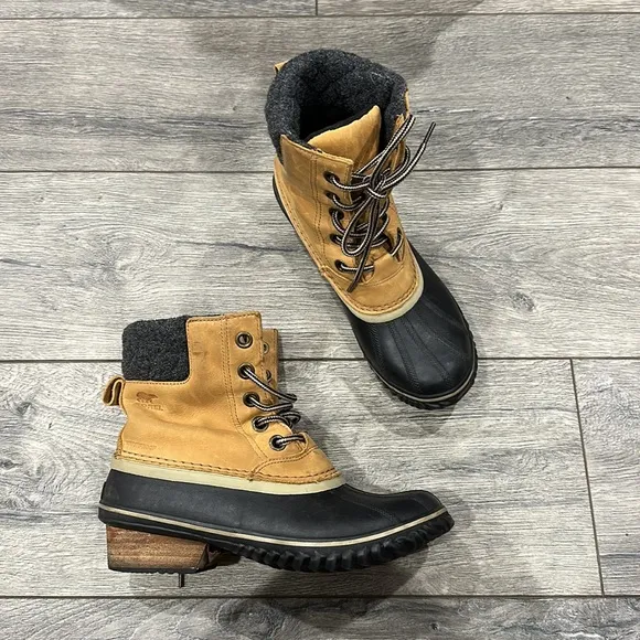 • Sorel • Slim Pack ll Winter Snow Boots Waterproof Elk Tan Gray Black Womens 9