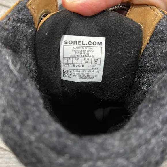 • Sorel • Slim Pack ll Winter Snow Boots Waterproof Elk Tan Gray Black Womens 9