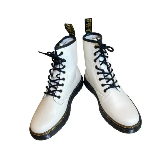 $170 NEW Dr. Doc Martens Women 10 Zavala Lace Up White Leather Combat Boots