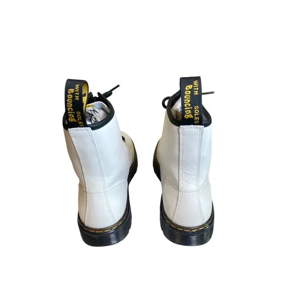 $170 NEW Dr. Doc Martens Women 10 Zavala Lace Up White Leather Combat Boots