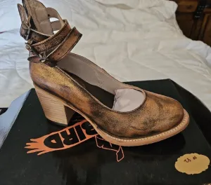 #82 Freebird Women's Bronze Strappy Shoes