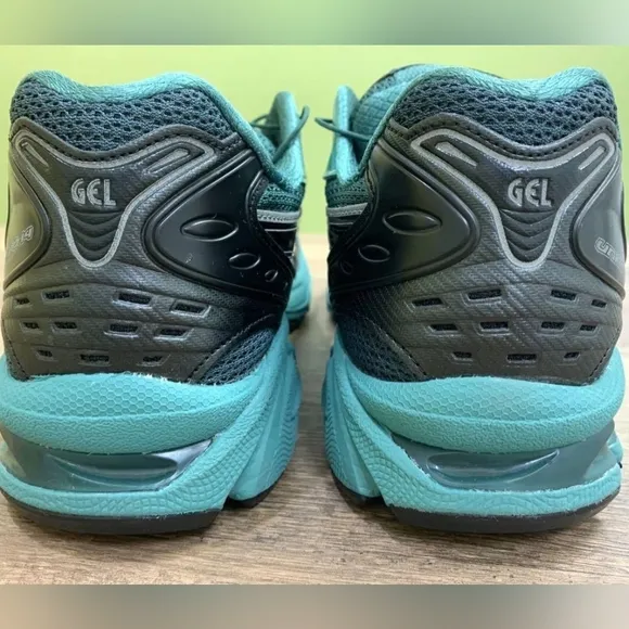 ACICS UNAFFECTED X GEL KAYANO 14,  Infinite WONDERS PACK  POSY GREEN