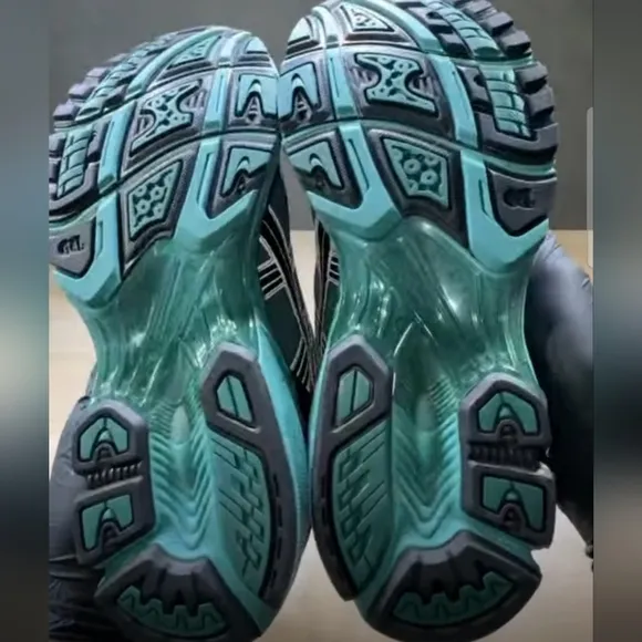 ACICS UNAFFECTED X GEL KAYANO 14,  Infinite WONDERS PACK  POSY GREEN