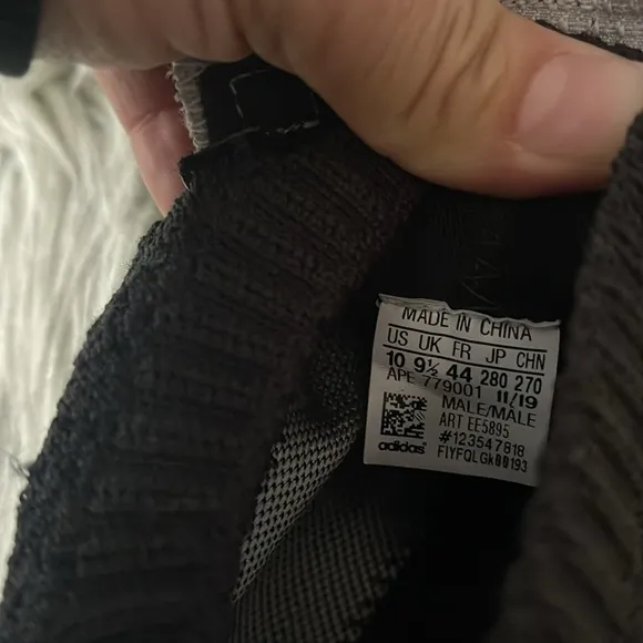 Adidas GORE-TEX EE5895