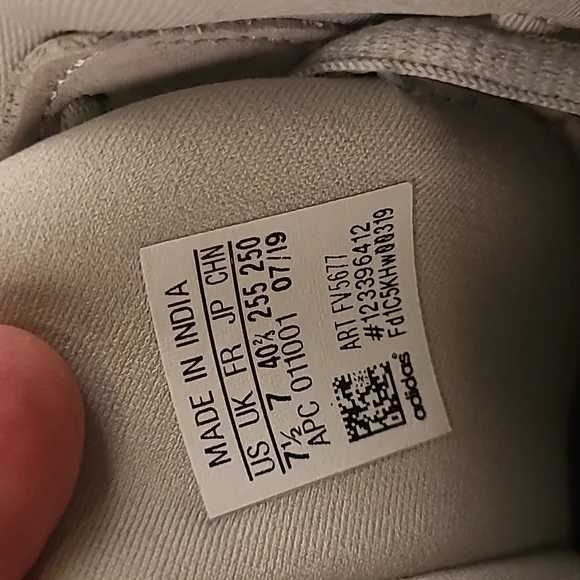 ADIDAS Originals Yeezy Kanye Salt Sz 7.5 Mens‎ Shoes Desert Boots FV5677