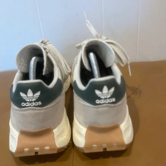 Adidas Retropy F2 Running Shoes Retro Style Sneakers Athletic Mens Size 11.5