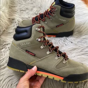 Adidas Terrex snowpitch cold. Rdy