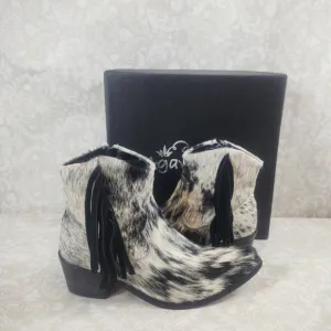 Agave Sky Cowhide Fringe Boots Inside Zipper Size 9.5