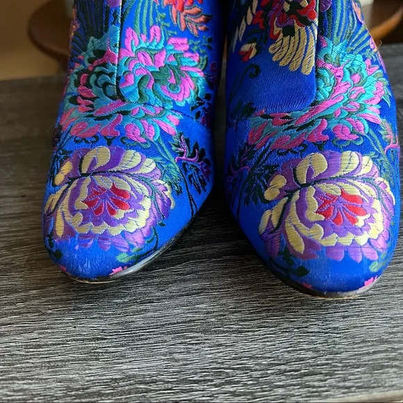 Aldo Blue Floral Brocade Fabric Boots US6.5 EU37 Retail $130