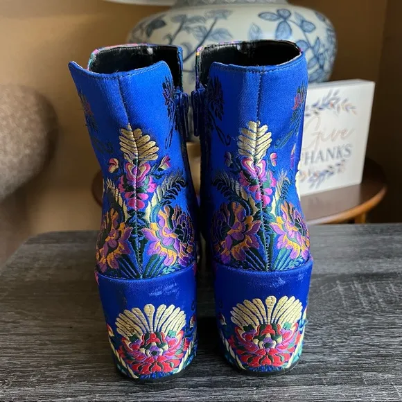 Aldo Blue Floral Brocade Fabric Boots US6.5 EU37 Retail $130