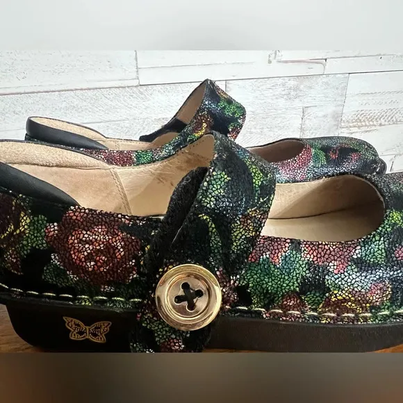 Alegria Paloma Winter Garden Black Mosaic Floral Mary Jane Shoes.  Size 38 W