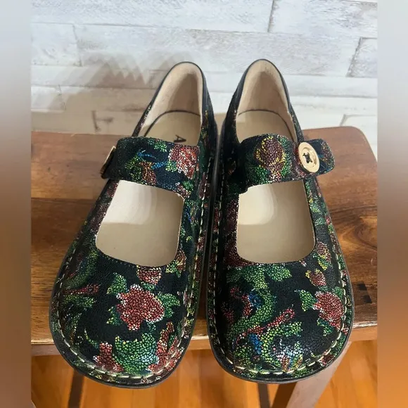 Alegria Paloma Winter Garden Black Mosaic Floral Mary Jane Shoes.  Size 38 W