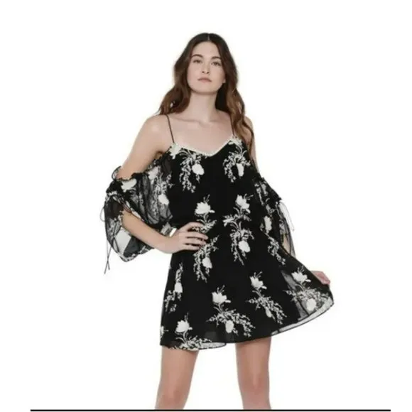 Alice   Olivia Black Holden Embroidered Cold-shoulder Mini Dress Sz S