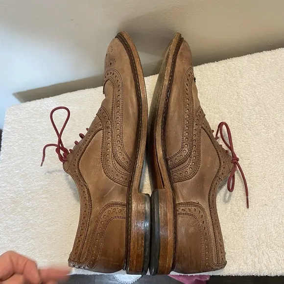 Allen Edmonds Neumok Men Sz 11.5M Brown Leather Brogue Wingtip Oxford Dress Shoe