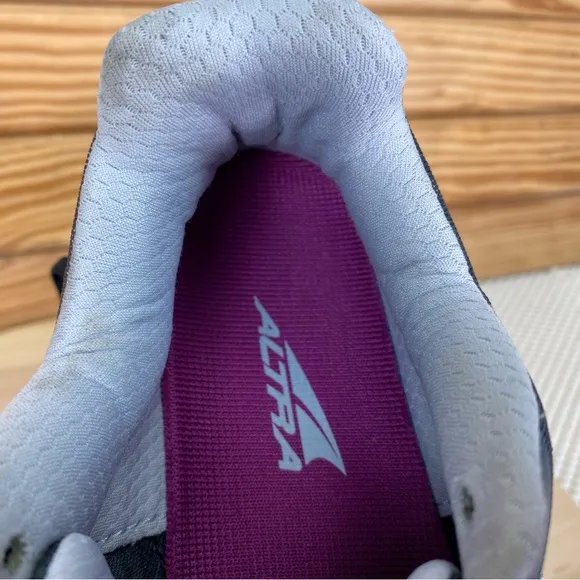 Altra Women’s 8.5 US Running Shoes Torin IQ AFW1737Q-3 Purple Gray Sneakers