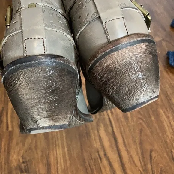 Anthropologie Latigo Prema boots size 6.5