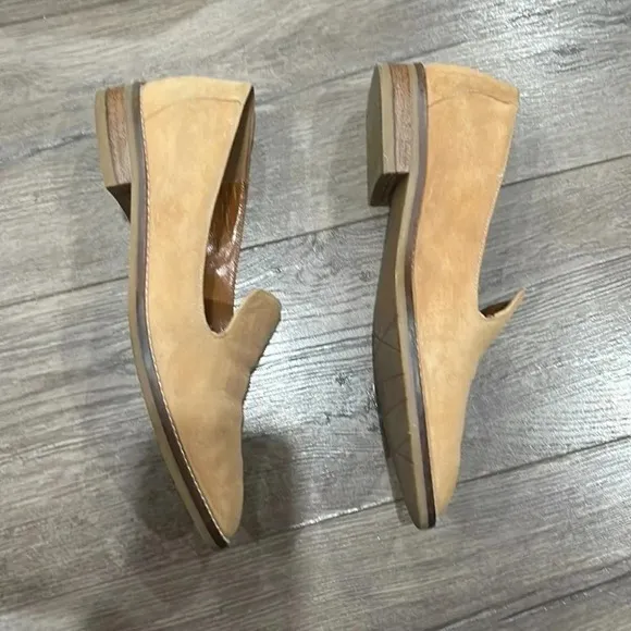 Aquatalia Golda Cream  Suede Loafers Weatherproof Women's Shoes size 5