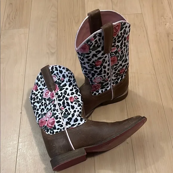 Ariat Kids Boots with Brown and Pink Floral Design 3.5