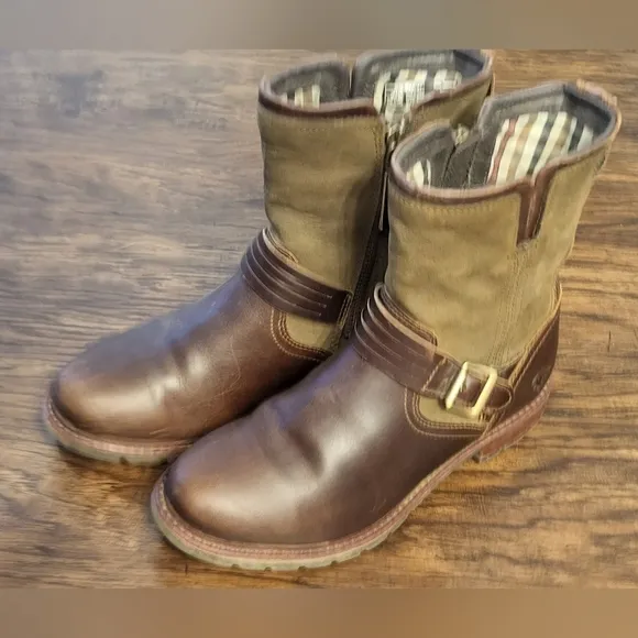 Ariat Savannah Watwrproof Boots Size 7