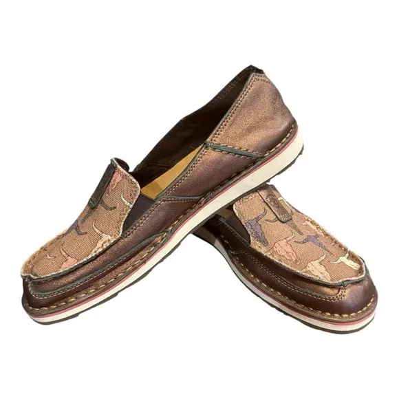 Ariat Women’s Bronze and Steerhead Cruiser Size slip on shoes loafers Size 8B