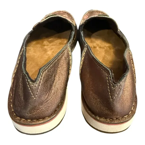 Ariat Women’s Bronze and Steerhead Cruiser Size slip on shoes loafers Size 8B
