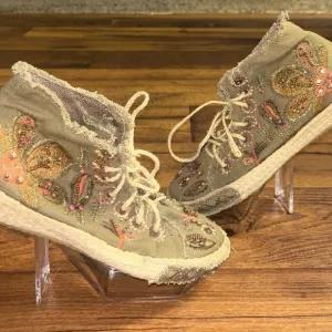 Bamboo Vtg • Size 9 Green/Brown Women Style Boots Summer Lace Up Embroidery