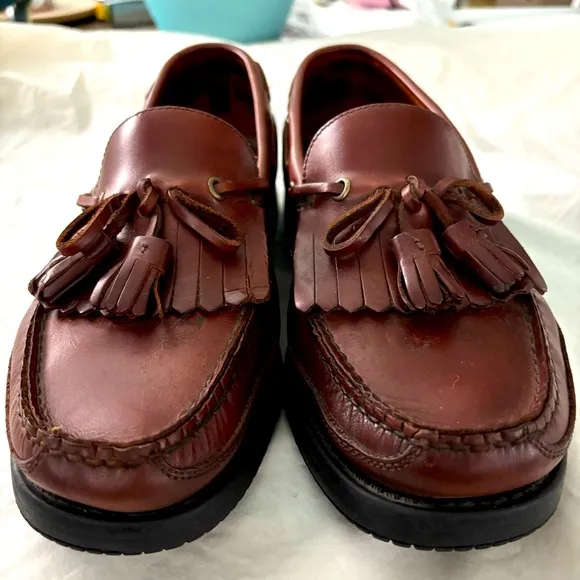 Bass Leather Loafers Livingston 10 M Excellent Condition Brown Tassle Shoes