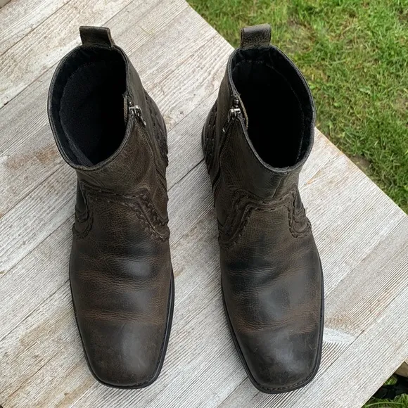 Bed Stu boot brown chain stitch