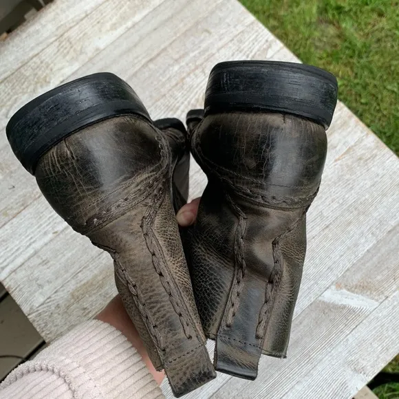 Bed Stu boot brown chain stitch