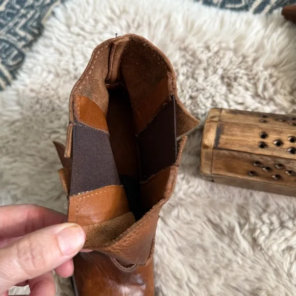 BED STU Gentry Handmade Cognac Cobbler Leather Distressed Wedge Ankle Boots 6