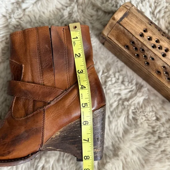 BED STU Gentry Handmade Cognac Cobbler Leather Distressed Wedge Ankle Boots 6