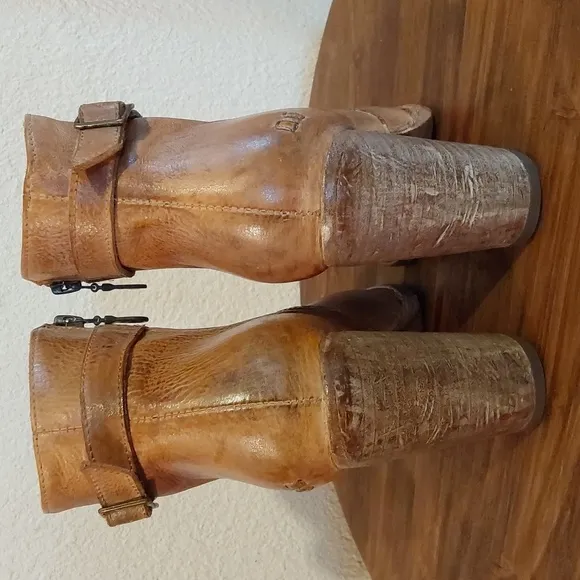 Bed Stu Tan Distressed Isla Boots heel leather Bootie Trendy Zipper EUC Sz.6.5