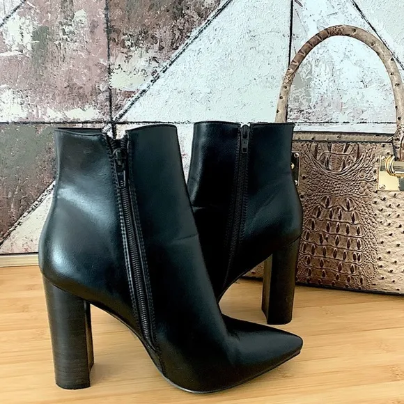 BILLINI MABELLE Princess Polly Ankle Boots in Black Size 8
