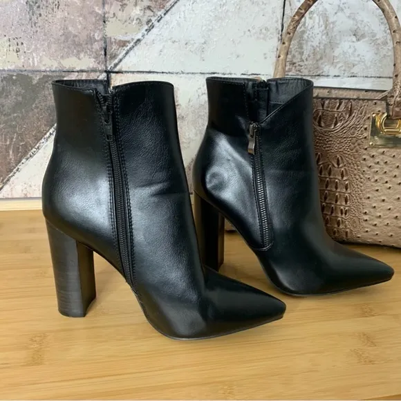 BILLINI MABELLE Princess Polly Ankle Boots in Black Size 8