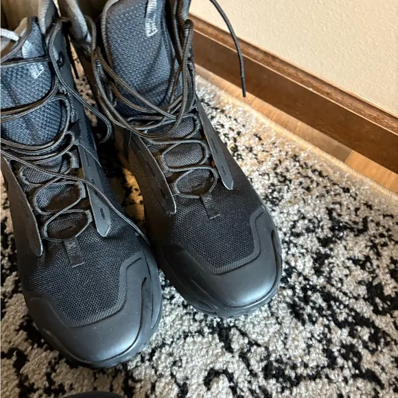 Black Tactical Men's Boots