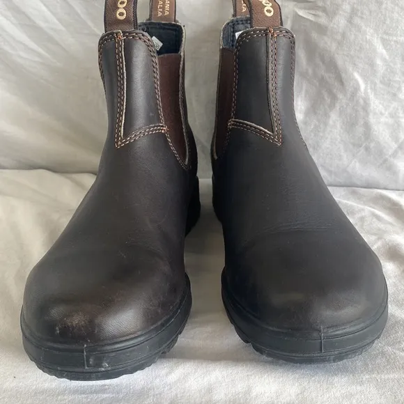 Blundstone #500 WOMEN'S ORIGINALS CHELSEA BOOTS - STOUT BROWN Size 9