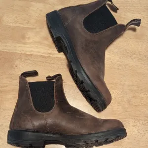 Blundstone Brown Chelsea Boots Durable Suede