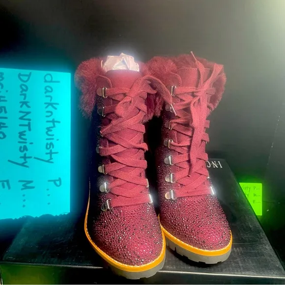 BNIB INTERNATIONAL CONCEPTS RHINESTONE BURGUNDY FUR CUFF ANKLE BOOTS GORGEOUS!