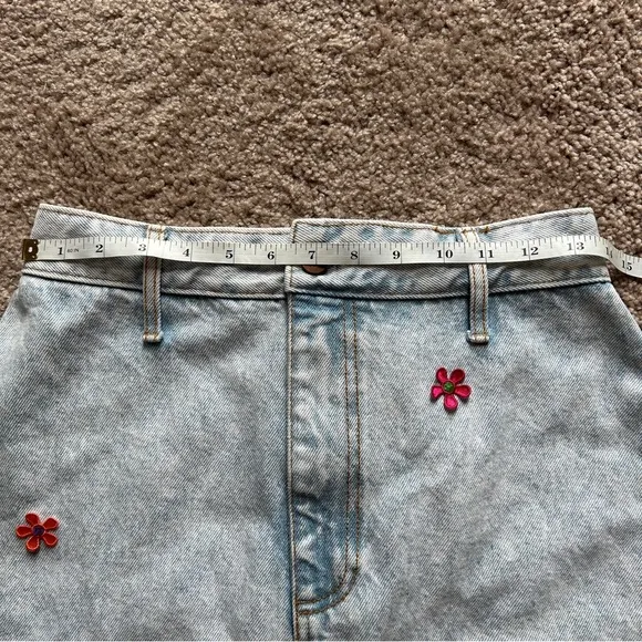 Bongo Light Wash Blue Denim Mini Skirt with Retro Patches Size 26/27
