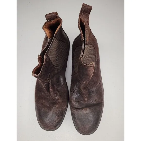 Born Hemlock Brown Suede Coated Chelsea Men's Boots Size 11.5 Pull On Shoes EUC