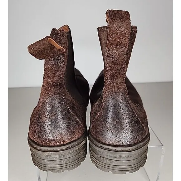 Born Hemlock Brown Suede Coated Chelsea Men's Boots Size 11.5 Pull On Shoes EUC