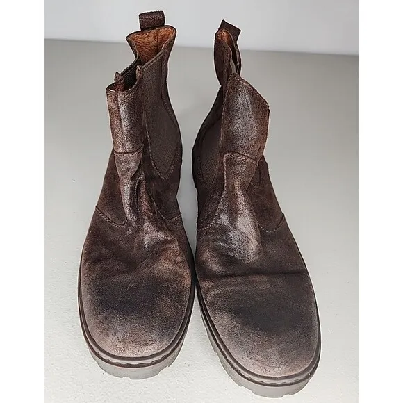 Born Hemlock Brown Suede Coated Chelsea Men's Boots Size 11.5 Pull On Shoes EUC