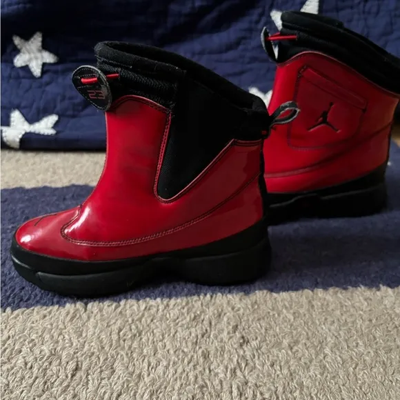Boys Jordan Boots with Pocket Size 2Y UK 1.5 Red Patent 23 logo Boots