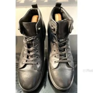 Bradley Mischka 100% Leather Mid Boots Men’s Shoes Size 10 Medium.  Front Laces