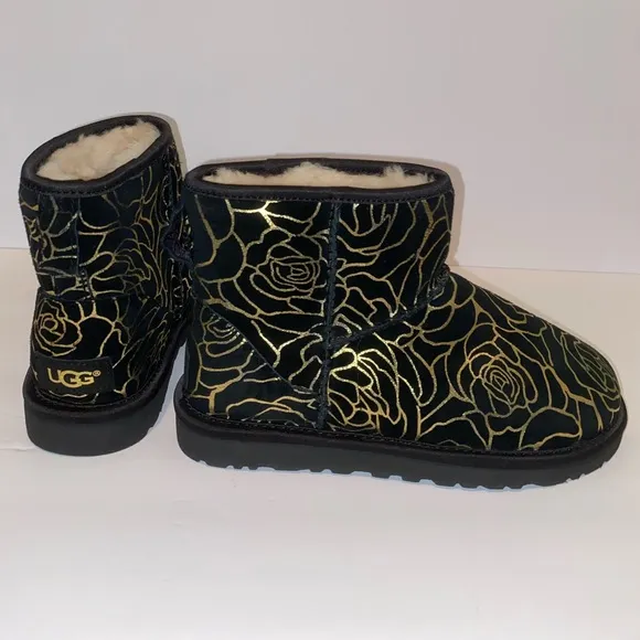 BRAND NEW UGGs Women’s Classic Mini Rosebloom Black UGG Boots with Gold Roses