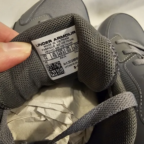 Brand New! Under Armour Men's Gray Athletic Shoes - 14 Extra Wide