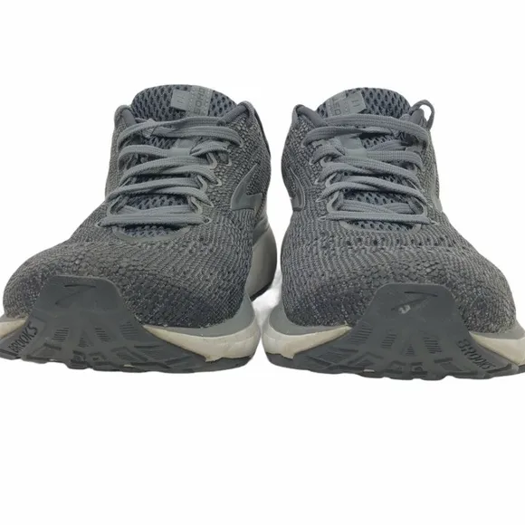 Brooks Men's Gray Running Shoes used greater condition